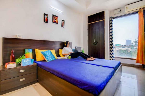 Finding the Perfect Girls PG in Noida: A Comprehensive Guide