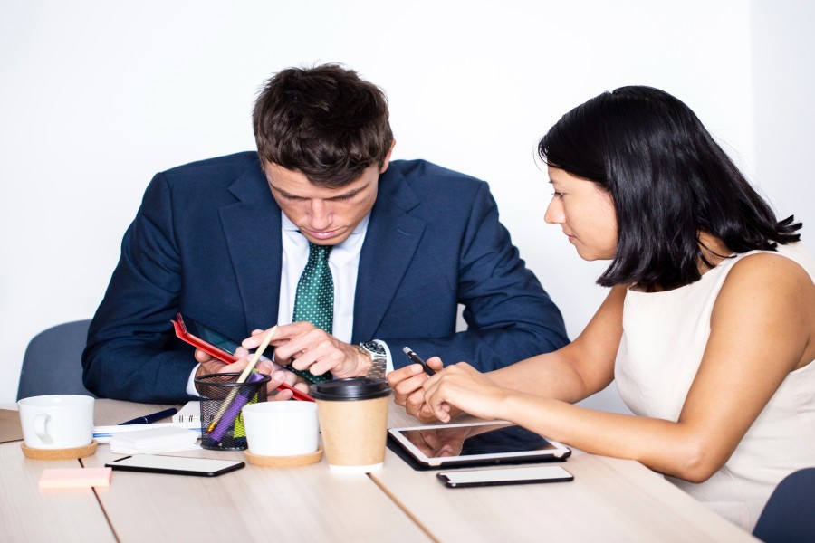 Smart Loan Comparison Tips to Secure the Best Deal in 2025