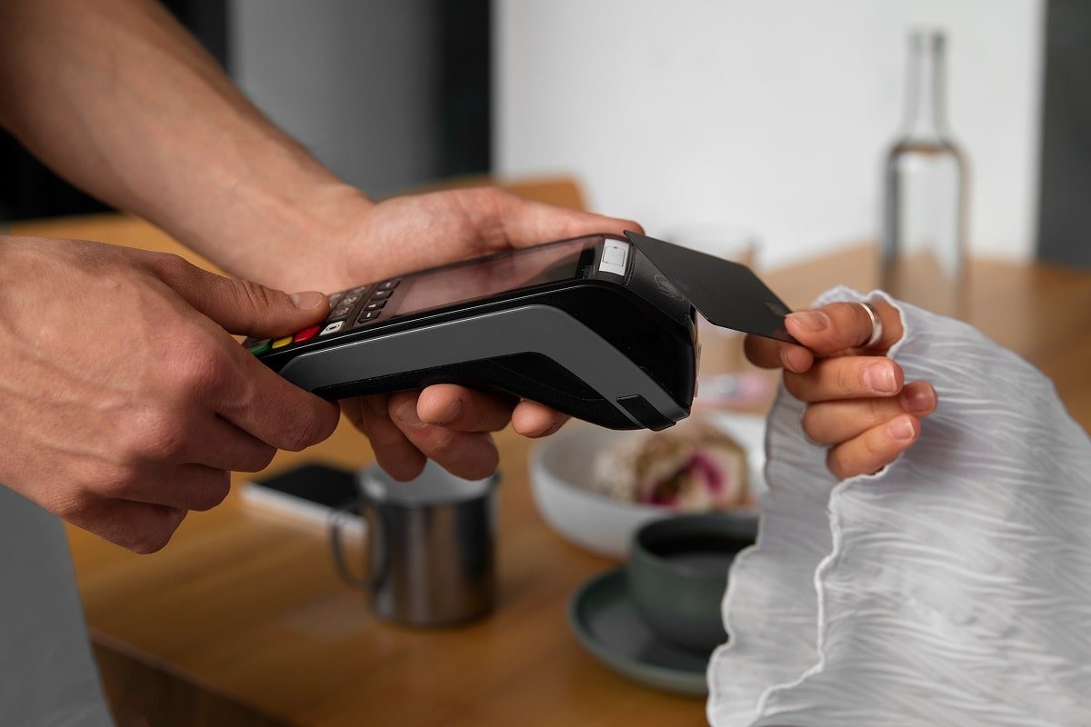 Finding the Best Credit Card Processor in the uk: A Guide for High-Risk Businesses
