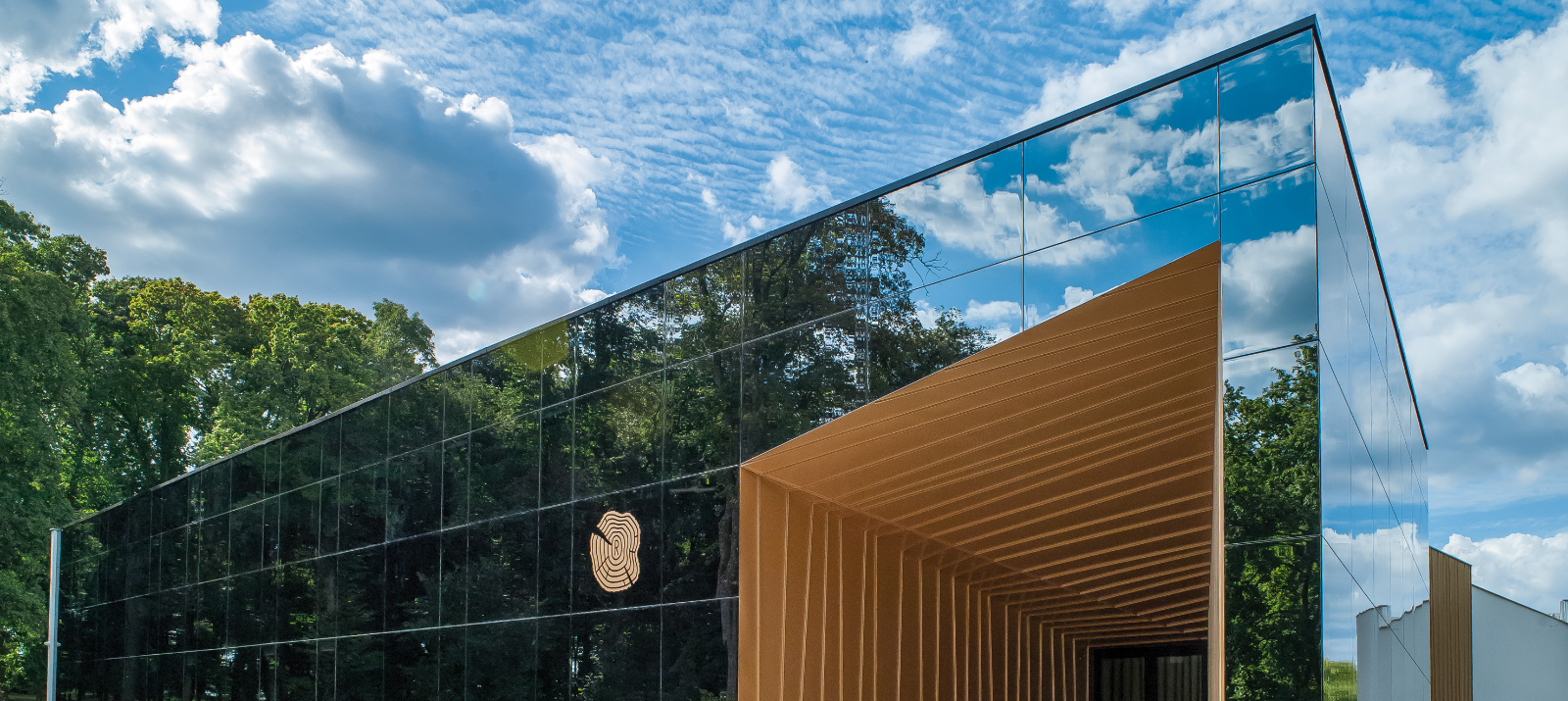 Benefits of Installing Curtain Walls for Commercial Buildings in Hyderabad