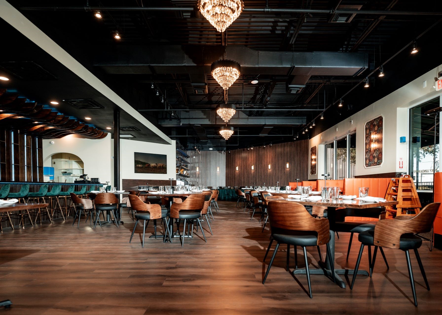How Buffets in Indian Restaurant Winter Garden FL Balance Tradition with Modern Trends