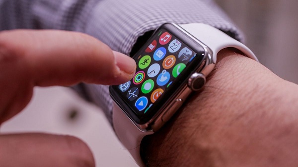 A Guide to Delete Built-in Apps From an Apple Watch