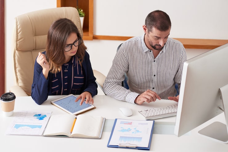 Financial Wellness Coaching for a Stress-Free Future