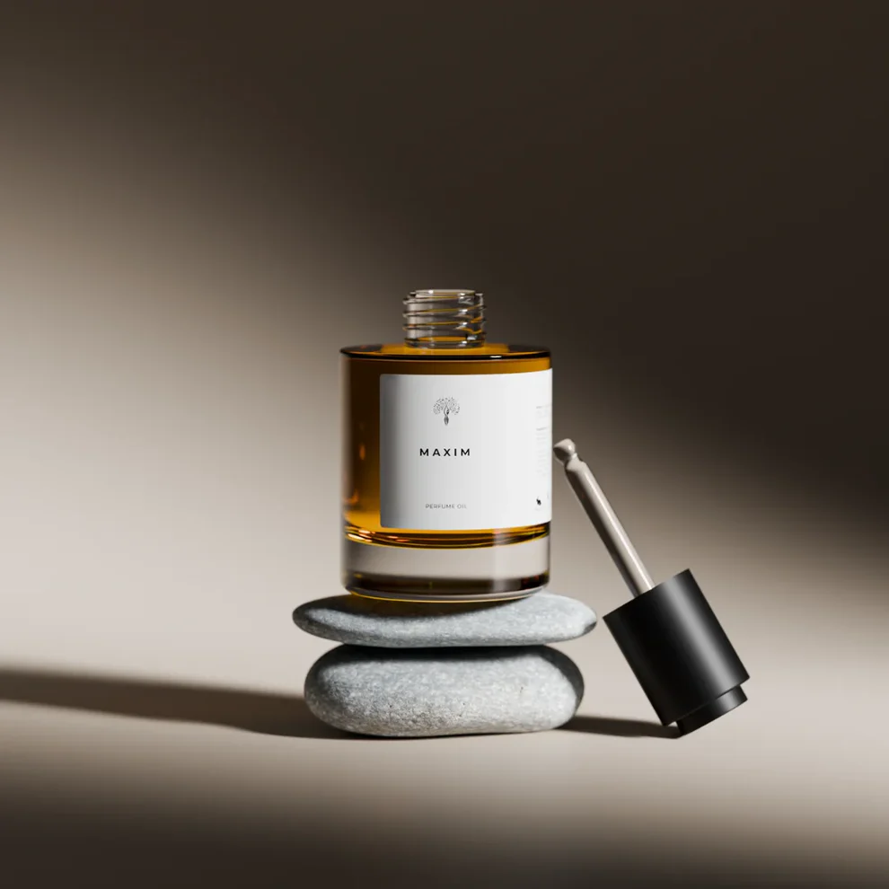 Maxim Inspired by Creed Aventus: A Fragrance of Power and Refinement