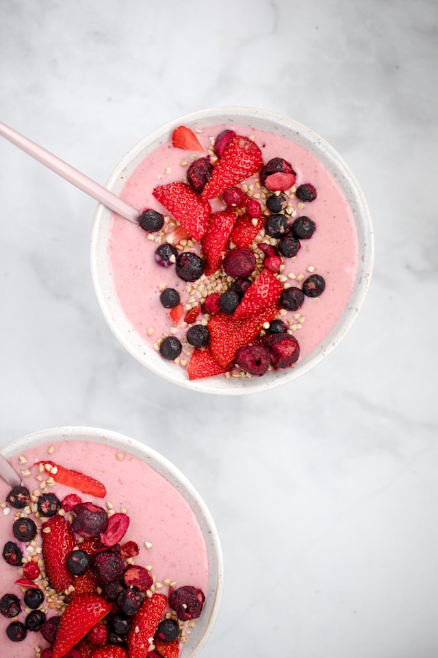 Guide to Vegan and Gluten-Free Smoothie Options at Tropical Smoothie Cafe