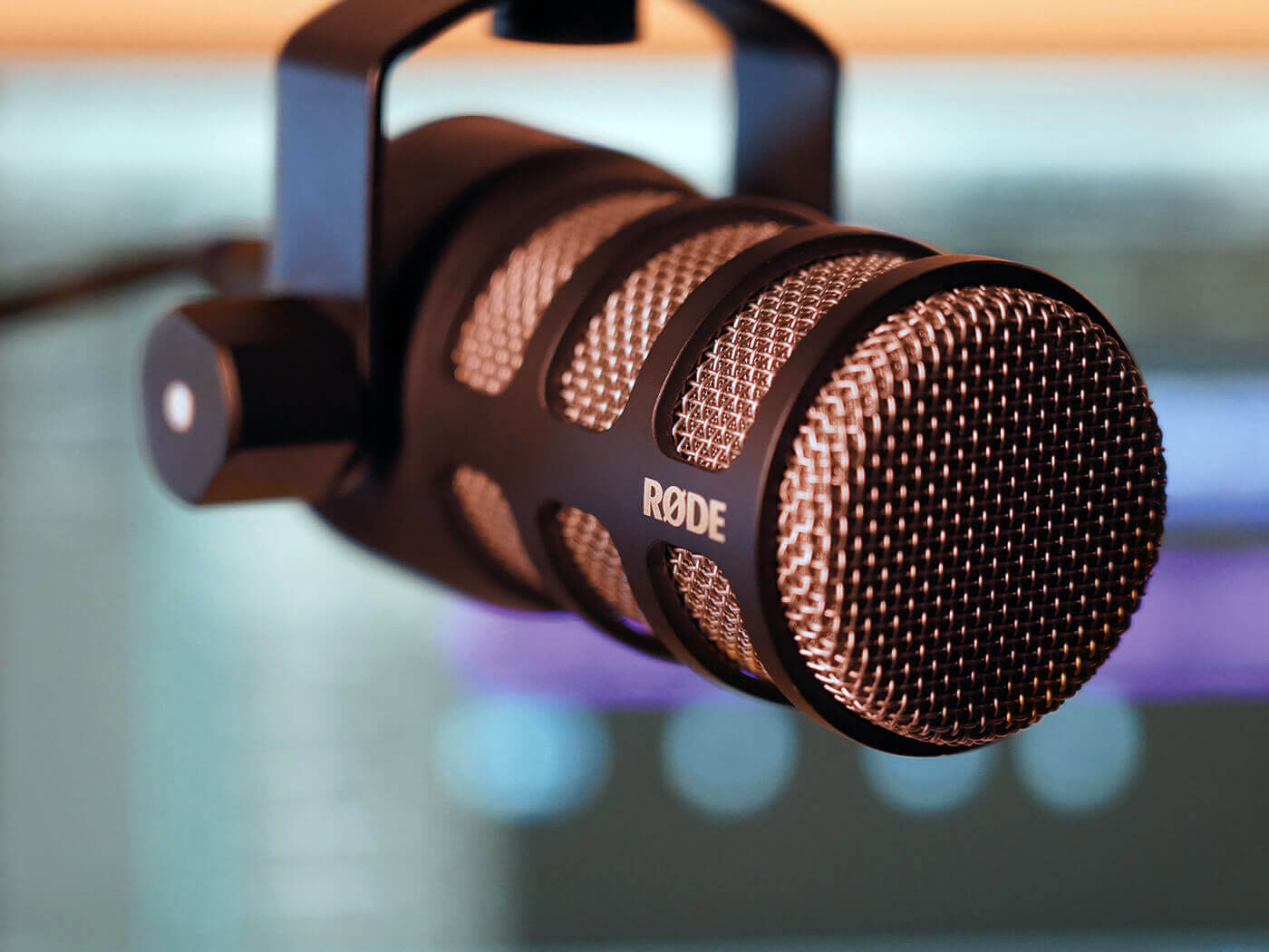 Best Wireless Microphones for Podcasting 2025