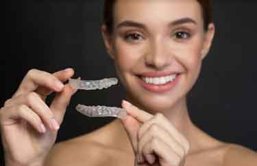 Choose Custom-fitted Clear Hawley Retainer Online