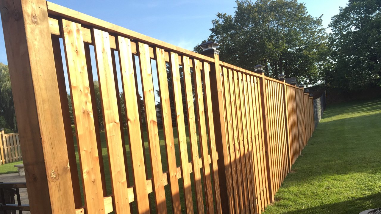 Choose The Top Fence And Deck Contractors Services | Sargeantfc