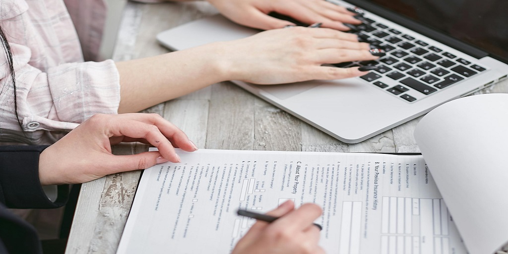  Why Comprehensive Insurance is a Smart Investment for 20-Somethings