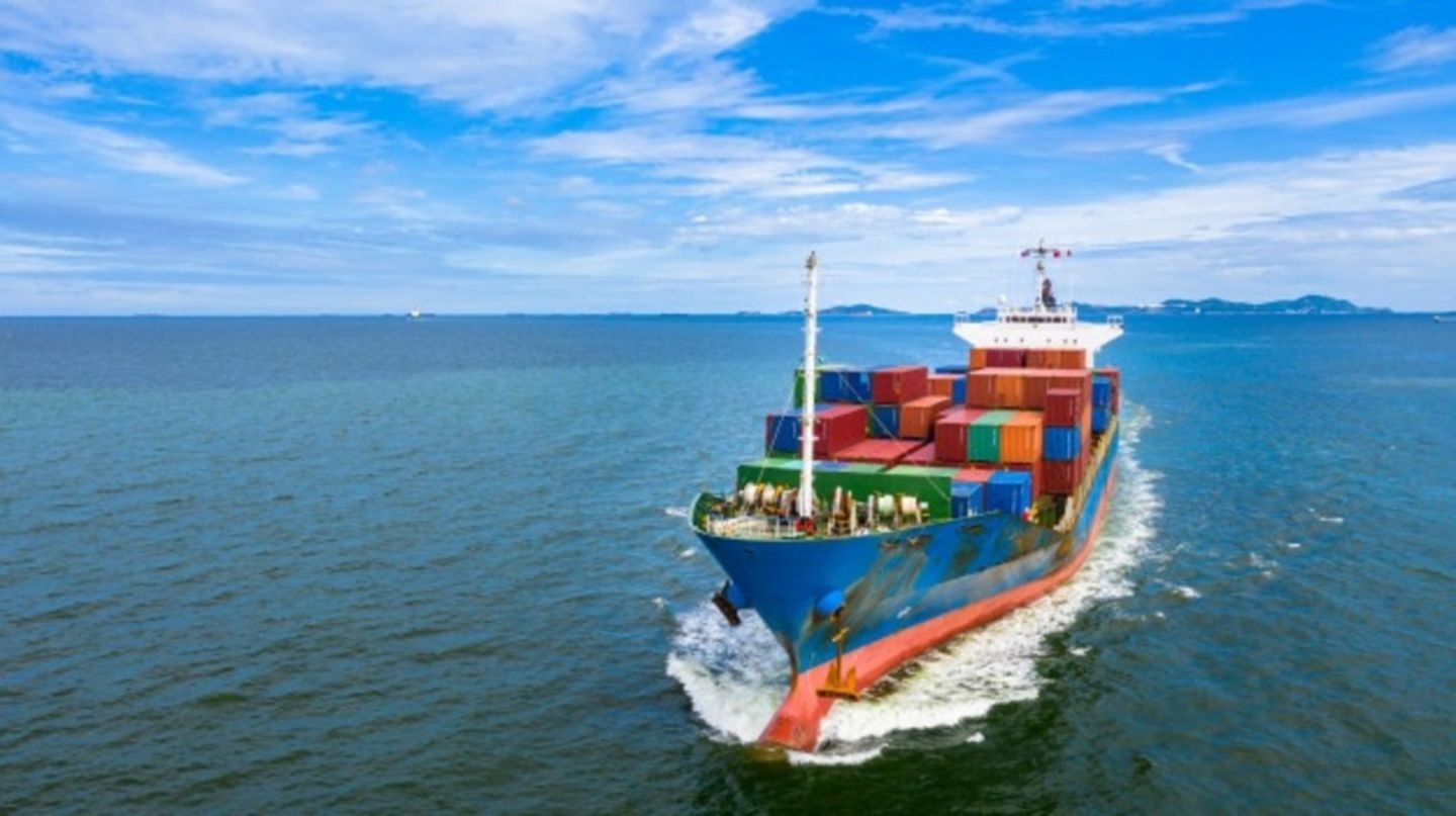 Why Choosing Shipping Companies in Dubai is essential?