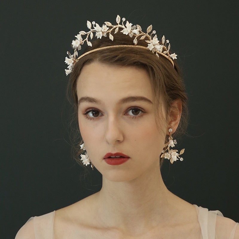 Bridal Earrings For Complete Outfits