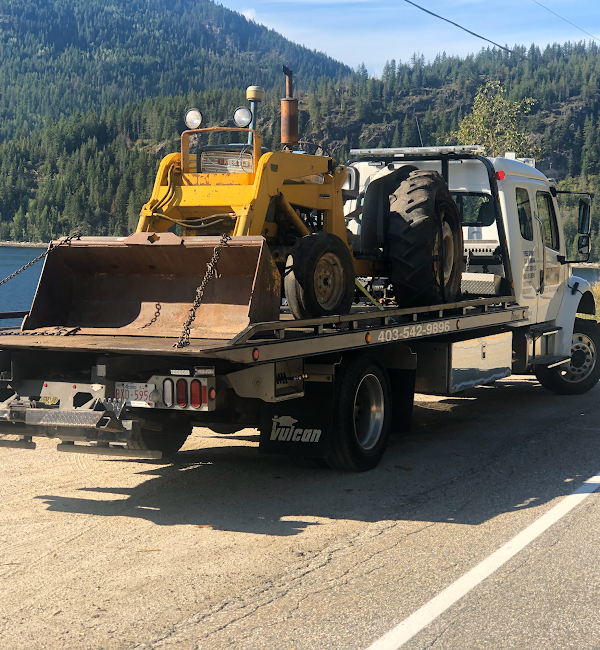 Hire Professional & Reputed Flatbed Towing Services in Calgary 