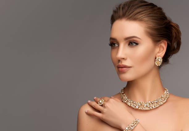 Necklace Buying Guide - Top 3 Factors to Consider When Buying a Necklace