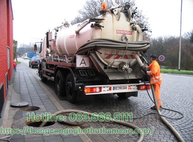 Dịch vụ hút hầm cầu uy tín, giá rẻ hàng đầu Quận 10