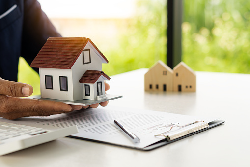 Appoint Our Trustworthy and Legit Real Estate Consultant in Pakistan for Genuine Property Dealings.