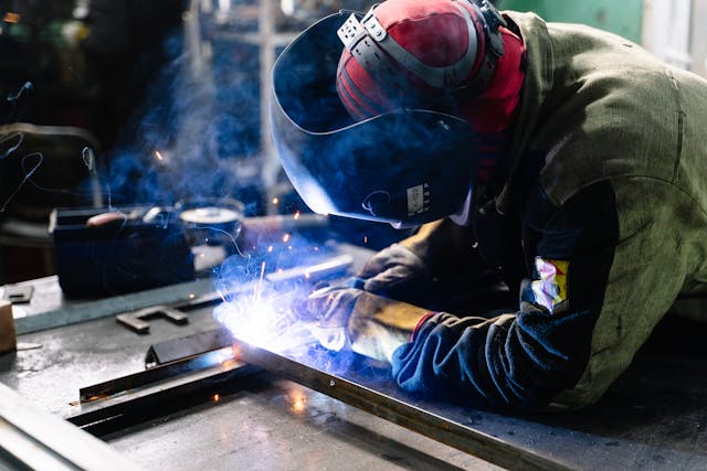 Essential Features to Look for in a Wholesale MIG Welder