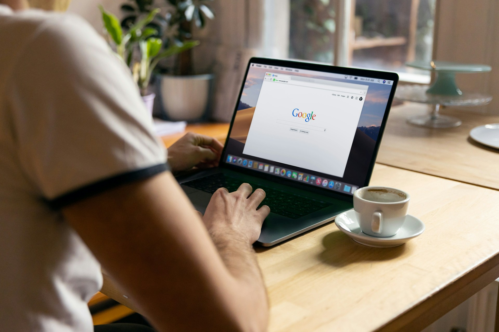 A Guide for Creating SEO Content That Sells Drain Cleaning Services