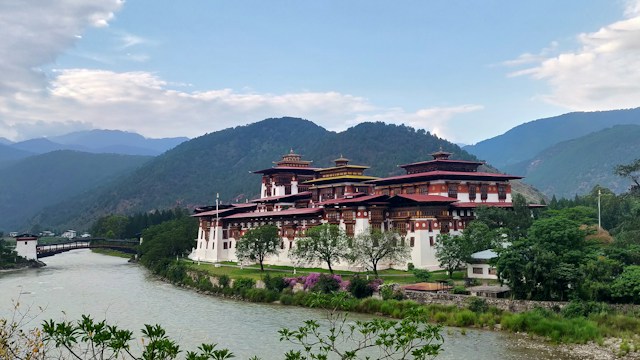 What Are the Top Attractions to Discover on a Bhutan Bike Adventure?
