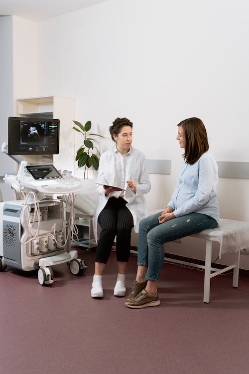 Female Doctor Service: Get High-Quality Medical Care