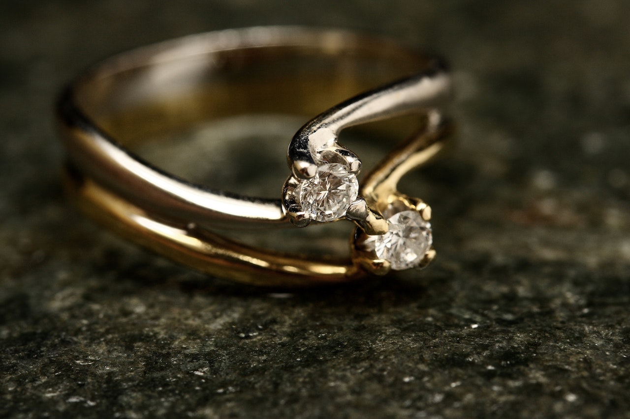 5 Things You Need to Know Before Selling Your Gold Jewelry in NYC