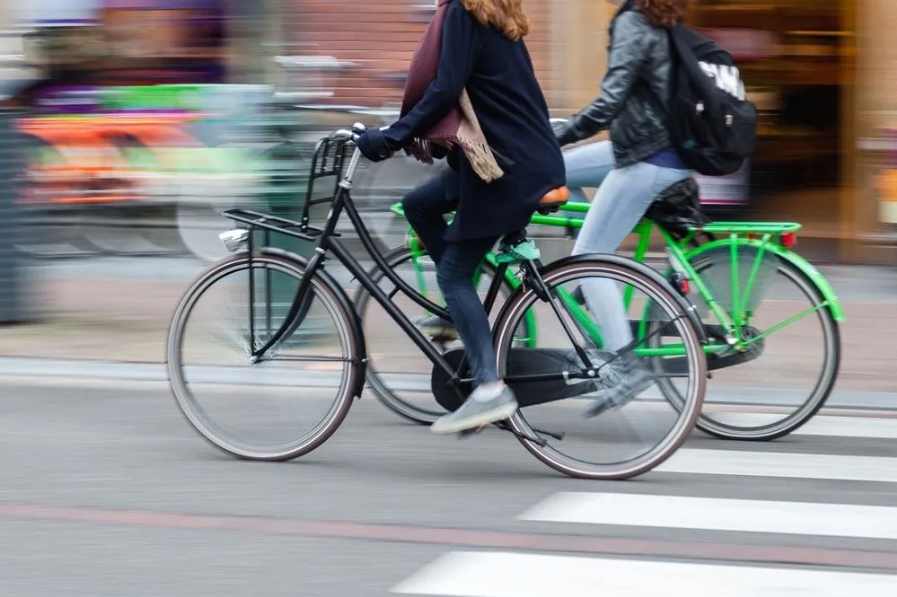 Bike-Friendly US Cities: Top Picks & What Makes Them Great
