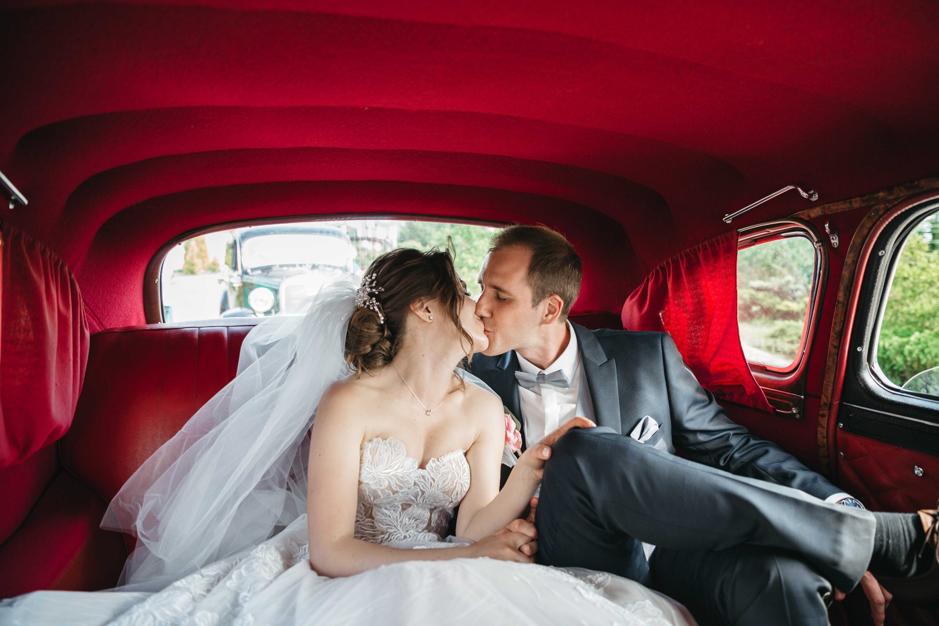 Elevate Your Special Day with a Wedding Chauffeur Service in London