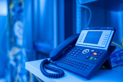 Enhancing Communication Efficiency: A Deep Dive into VoIP Features vs. Legacy Landlines