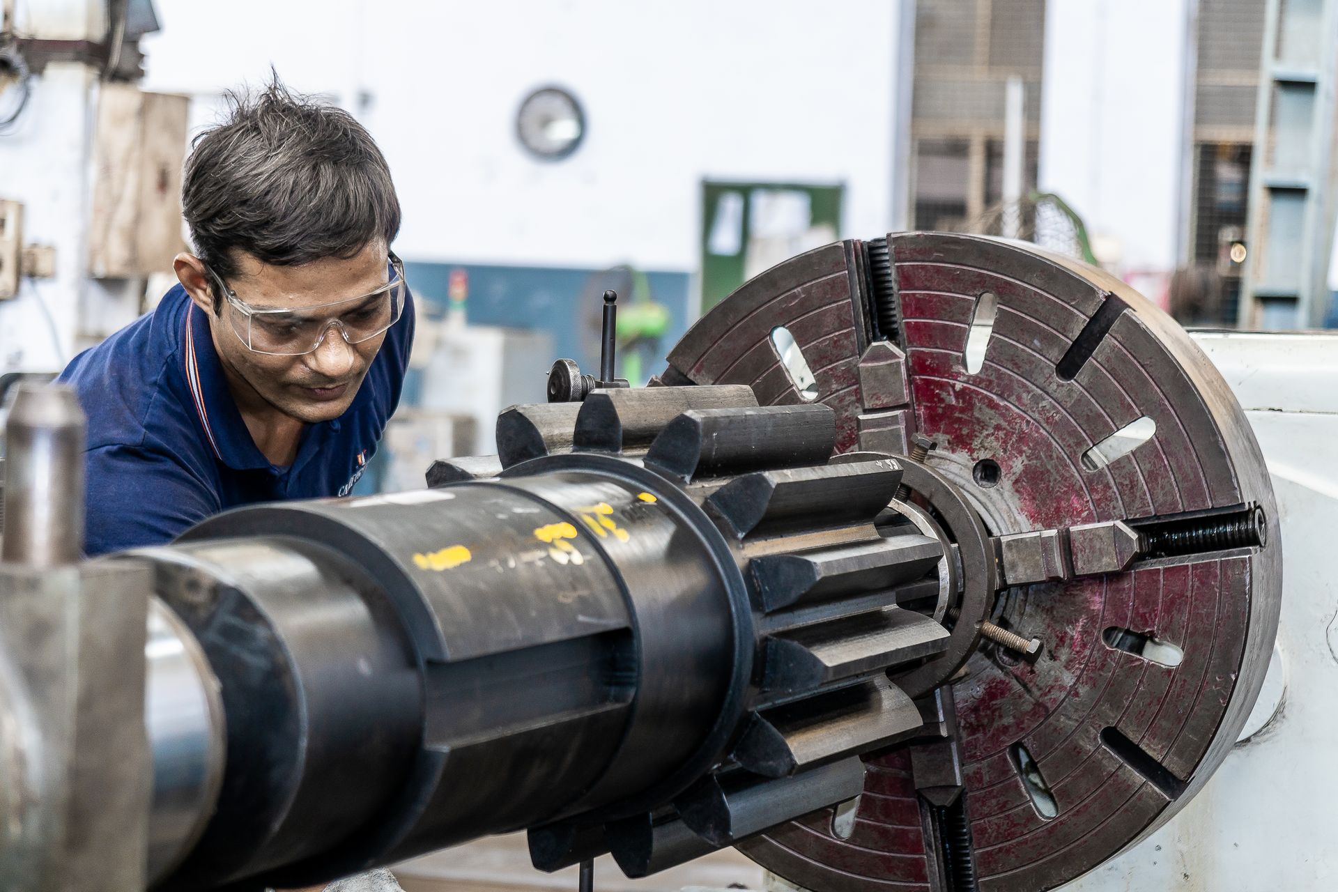 Mastering Metal Tips and Tricks for Using Your Plate Rolling Machine