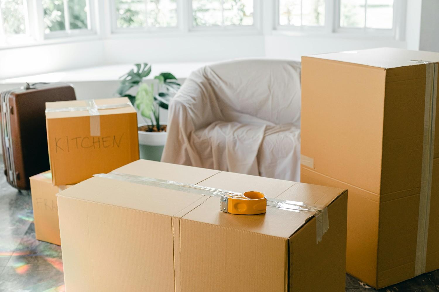 The Benefits of Using a Local Moving Company