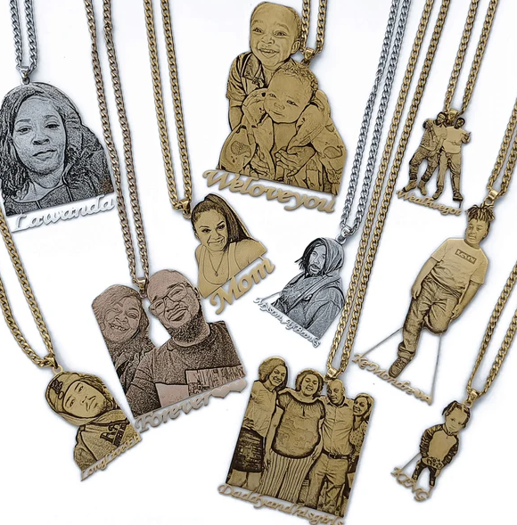 Unique Gift Ideas: Why Photo Necklaces Make the Perfect Present