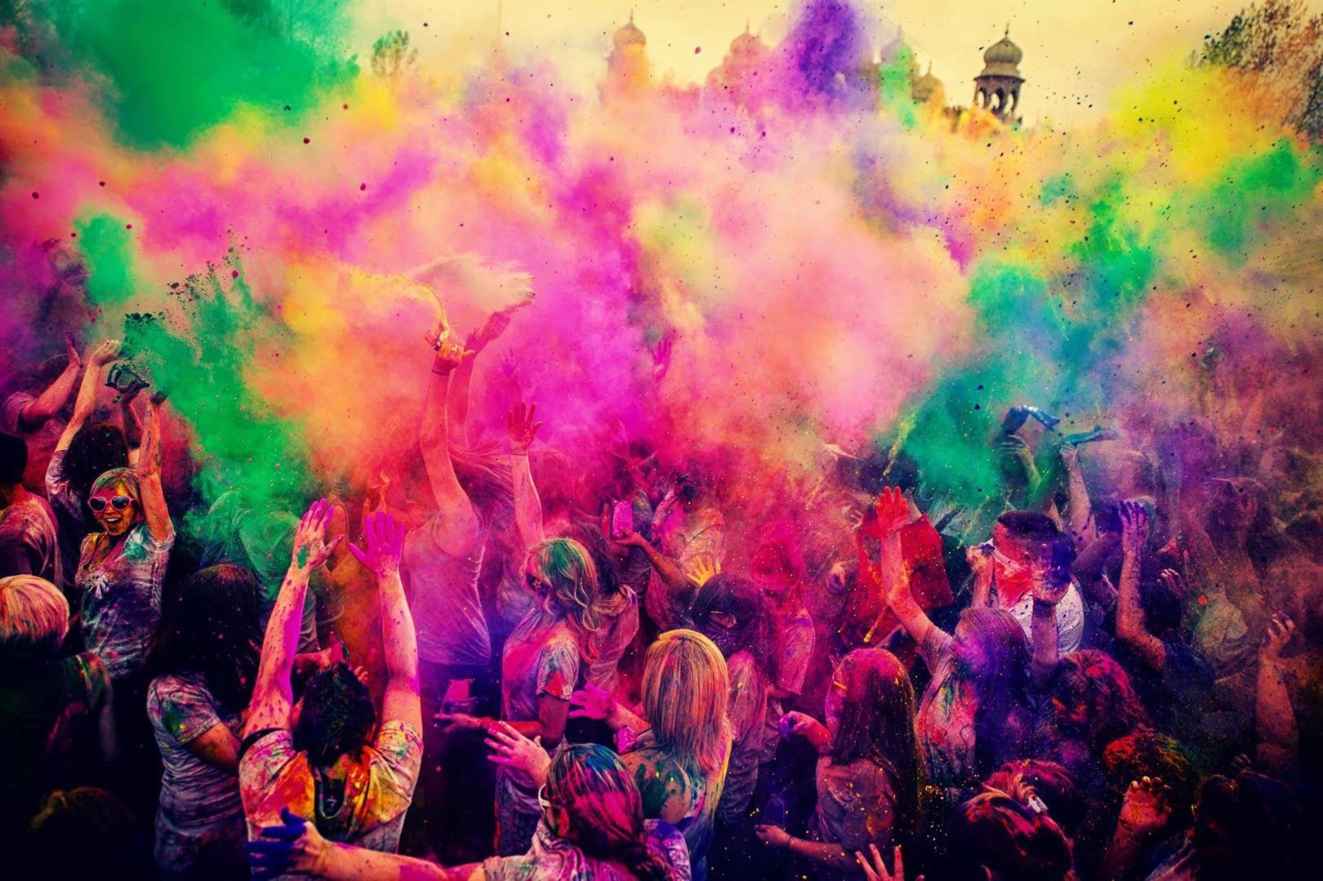 Origin of Holi-This is how Indians celebrate Holi