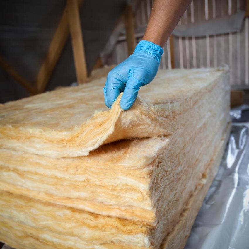 The Mineral Wool Market is experiencing trends towards sustainability by energy efficiency 