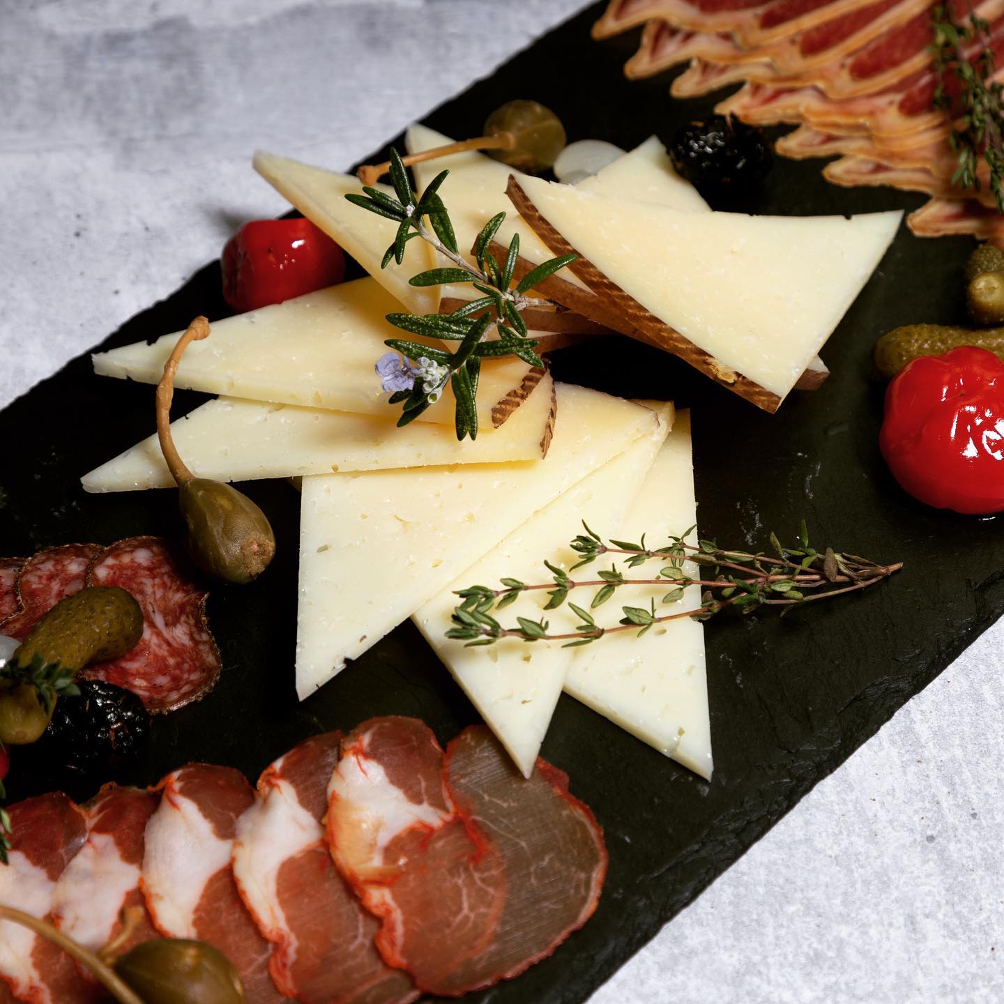 Stress-Free Wedding Catering Sussex: Your Complete Guide!