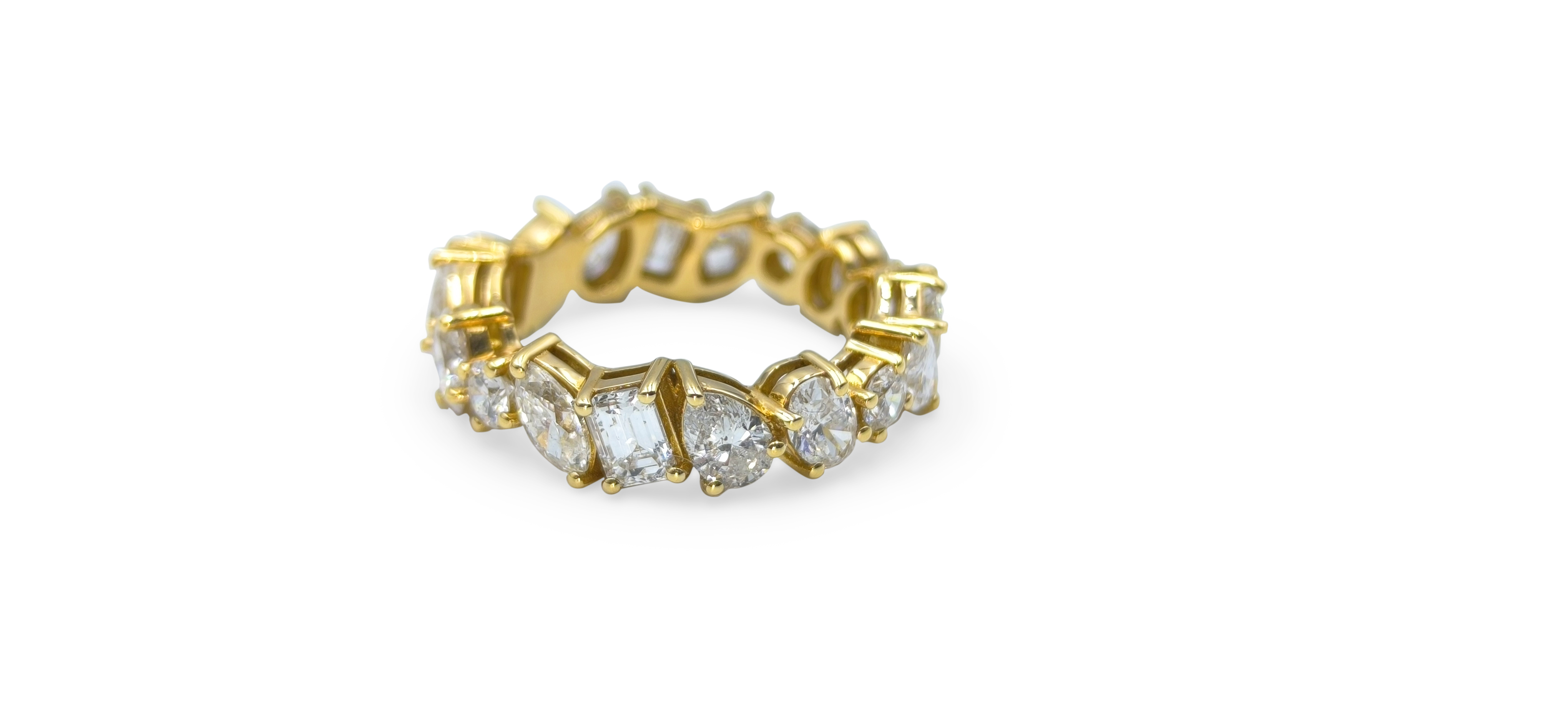 Why Dubai Is the Best Destination for Diamond Bracelets